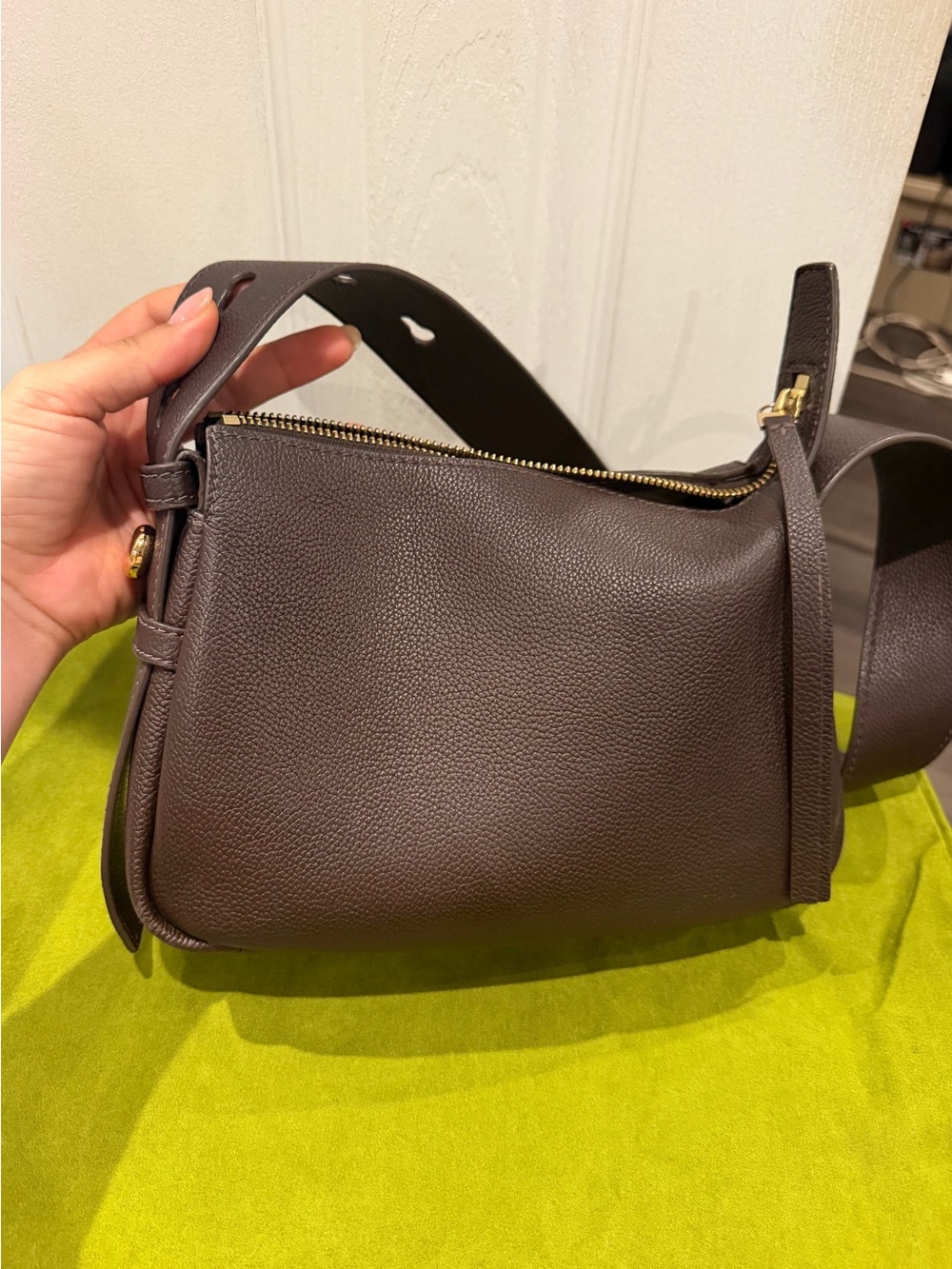 Tory Burch Romy Shoulder Bag Deep Brown Small - Picture 7 of 9